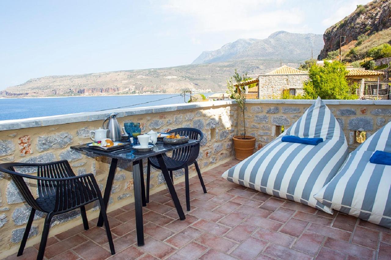 Limeni Inn Boutique Hotel Adults Only 12Plus Экстерьер фото
